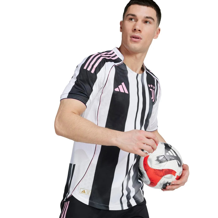 MAILLOT AUTHENTIQUE JUVENTUS DOMICILE 2025/26