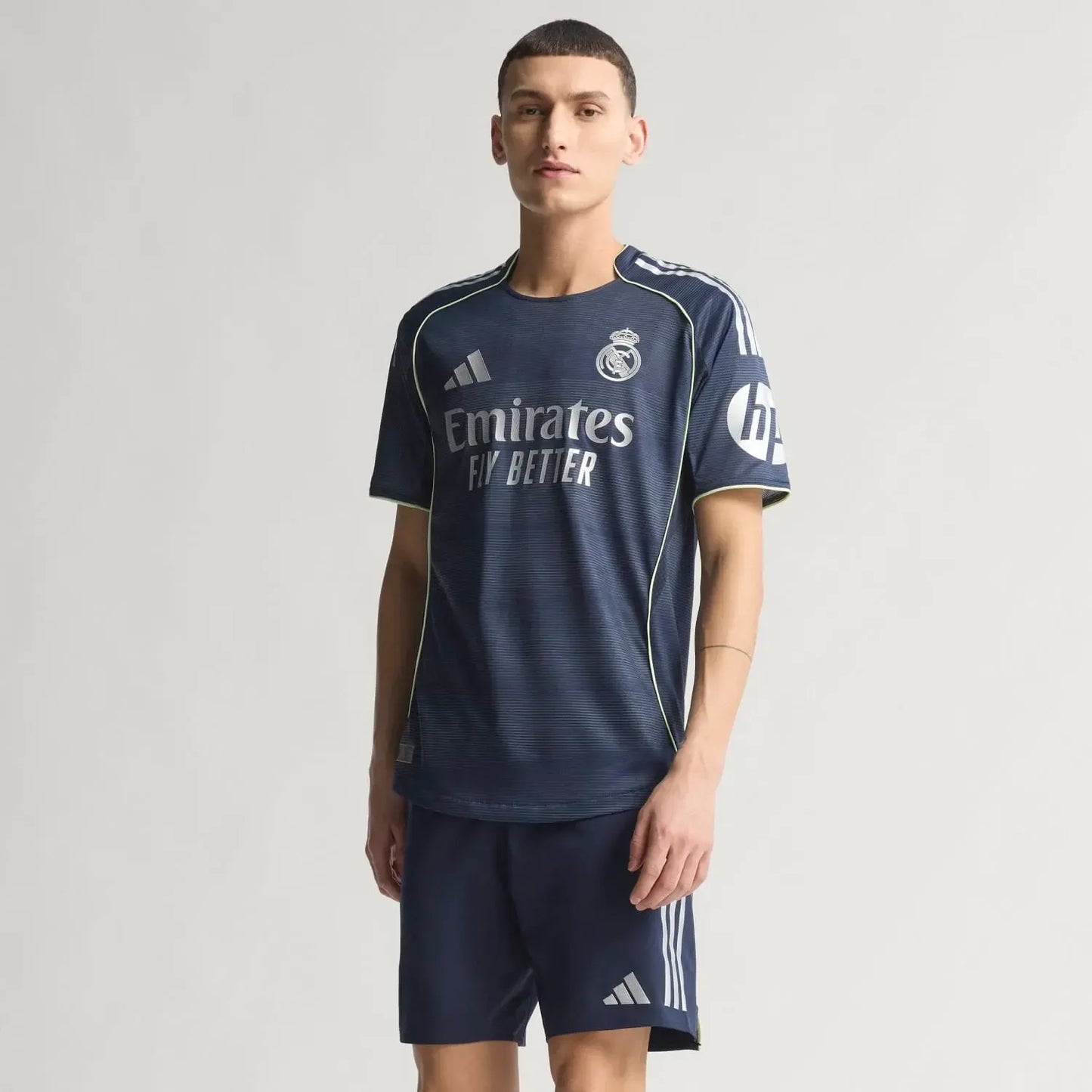 Maillot Real Madrid authentique extérieur 25/26 Bleu marine