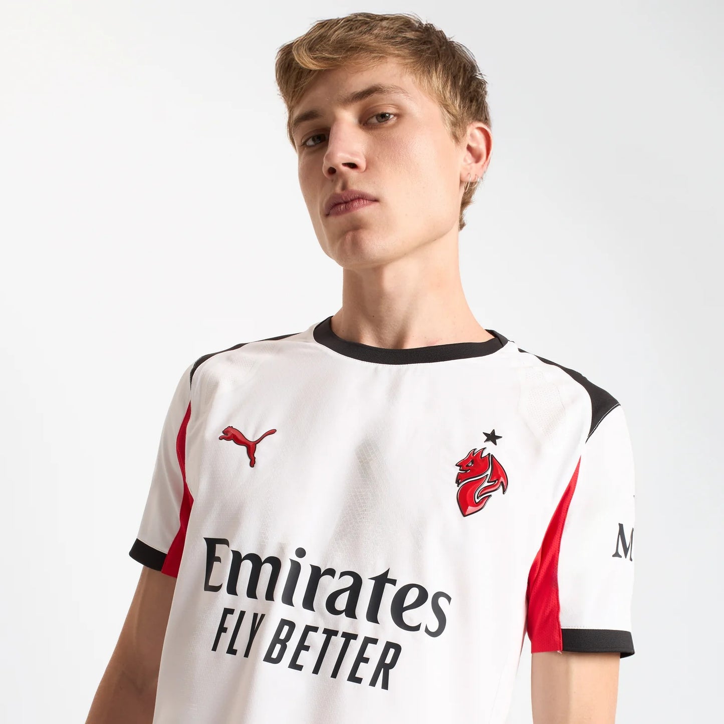 MAILLOT AUTHENTIQUE MILAN À L'EXTÉRIEUR 2025/26