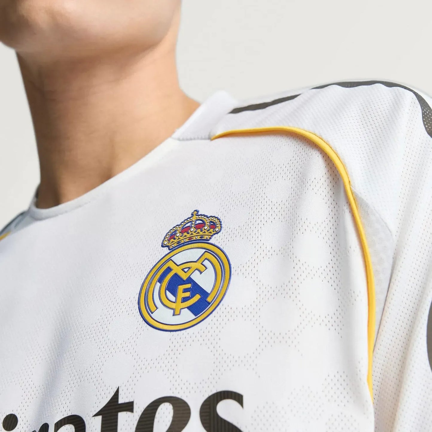 Real Madrid Maillot Authentic domicile 25/26 Blanc